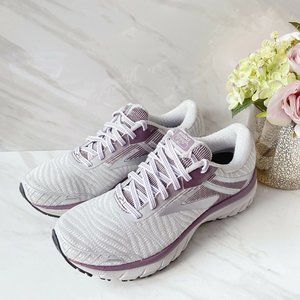 Brooks Adrenaline GTS Running Shoes Lightweight